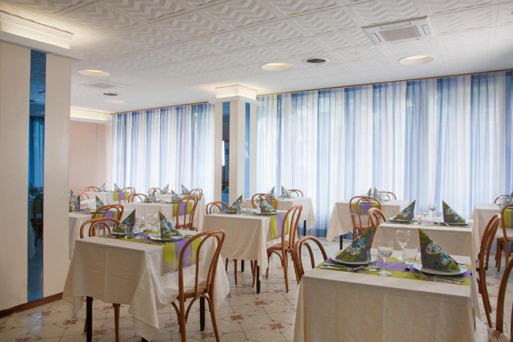 Hotel Norma Misano Adriatico Eksteriør billede